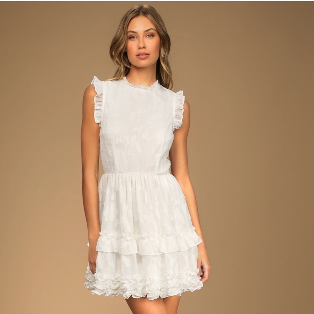 Lulus White MIDI Dress New Without Tags